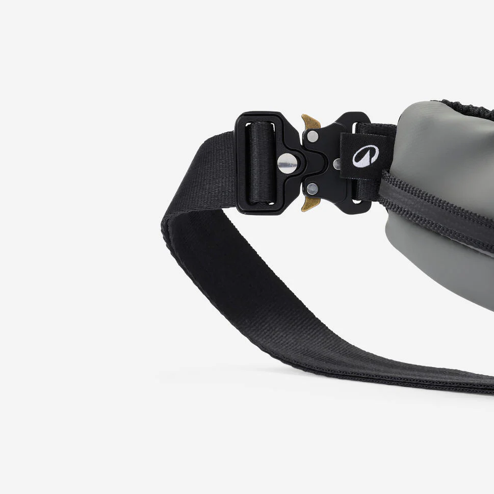2 pocket Waterproof BumBag - Image 3