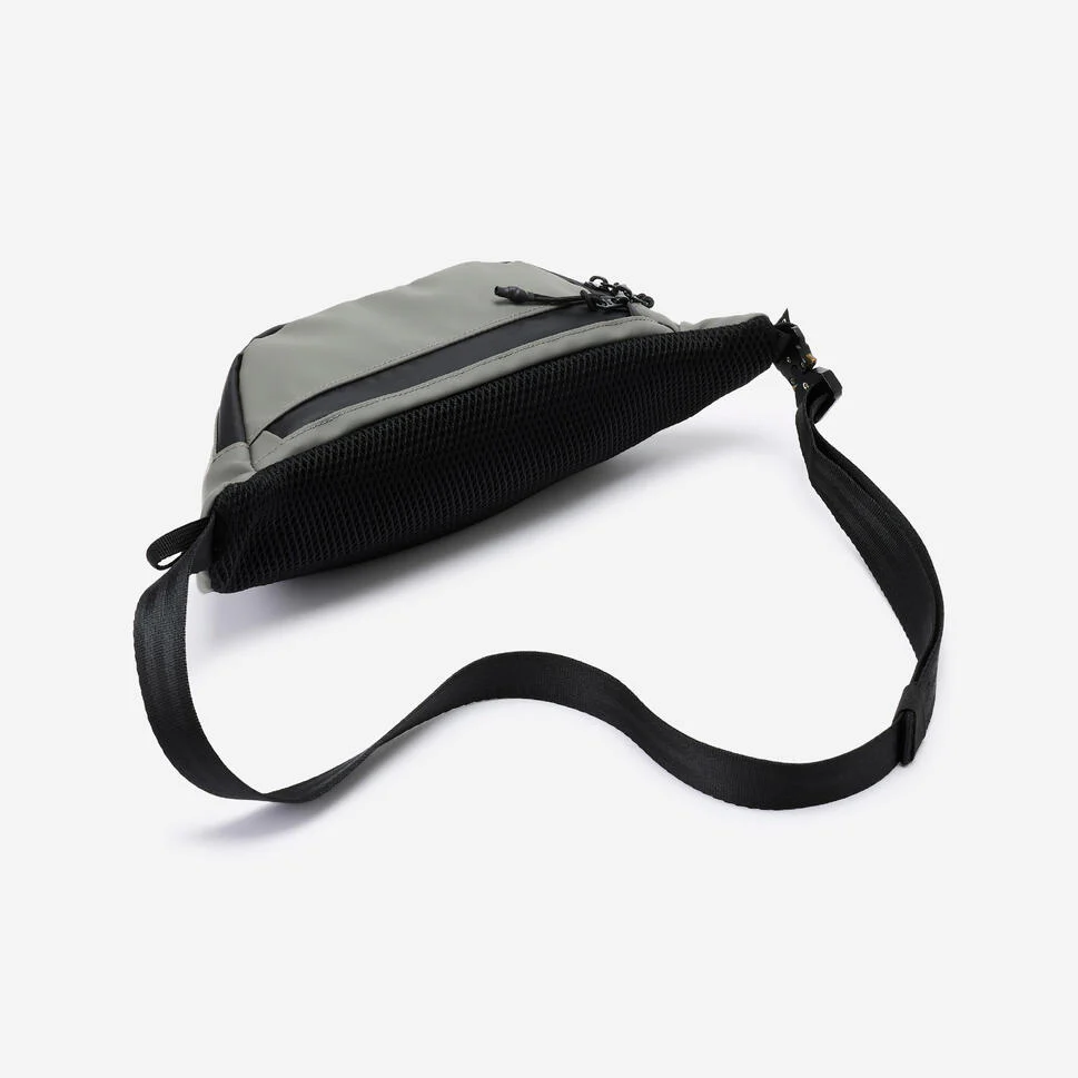 2 pocket Waterproof BumBag - Image 4