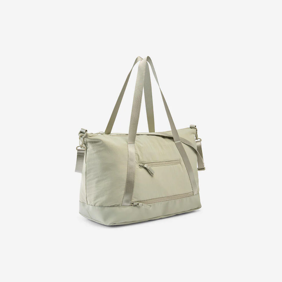 28L Sports Bag with Waterproof Pocket - Image 3