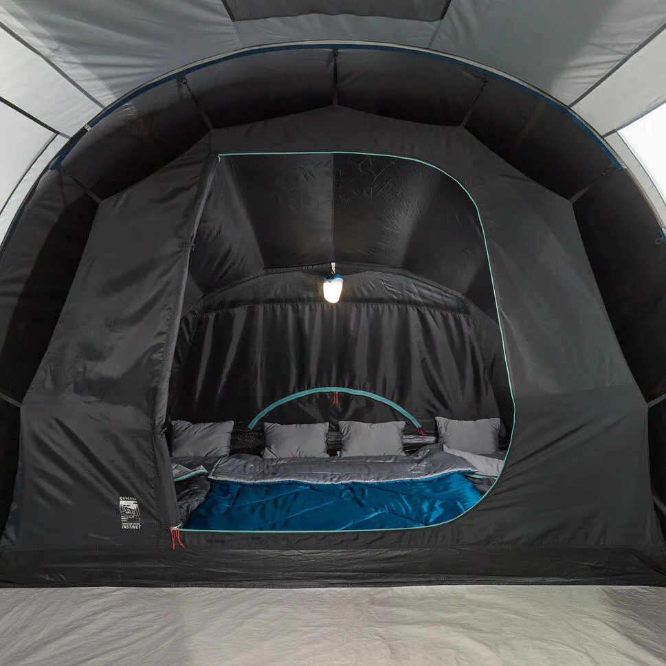 Arpenaz 4.1 Fresh & Black Camping Tent - 4-person - Image 3