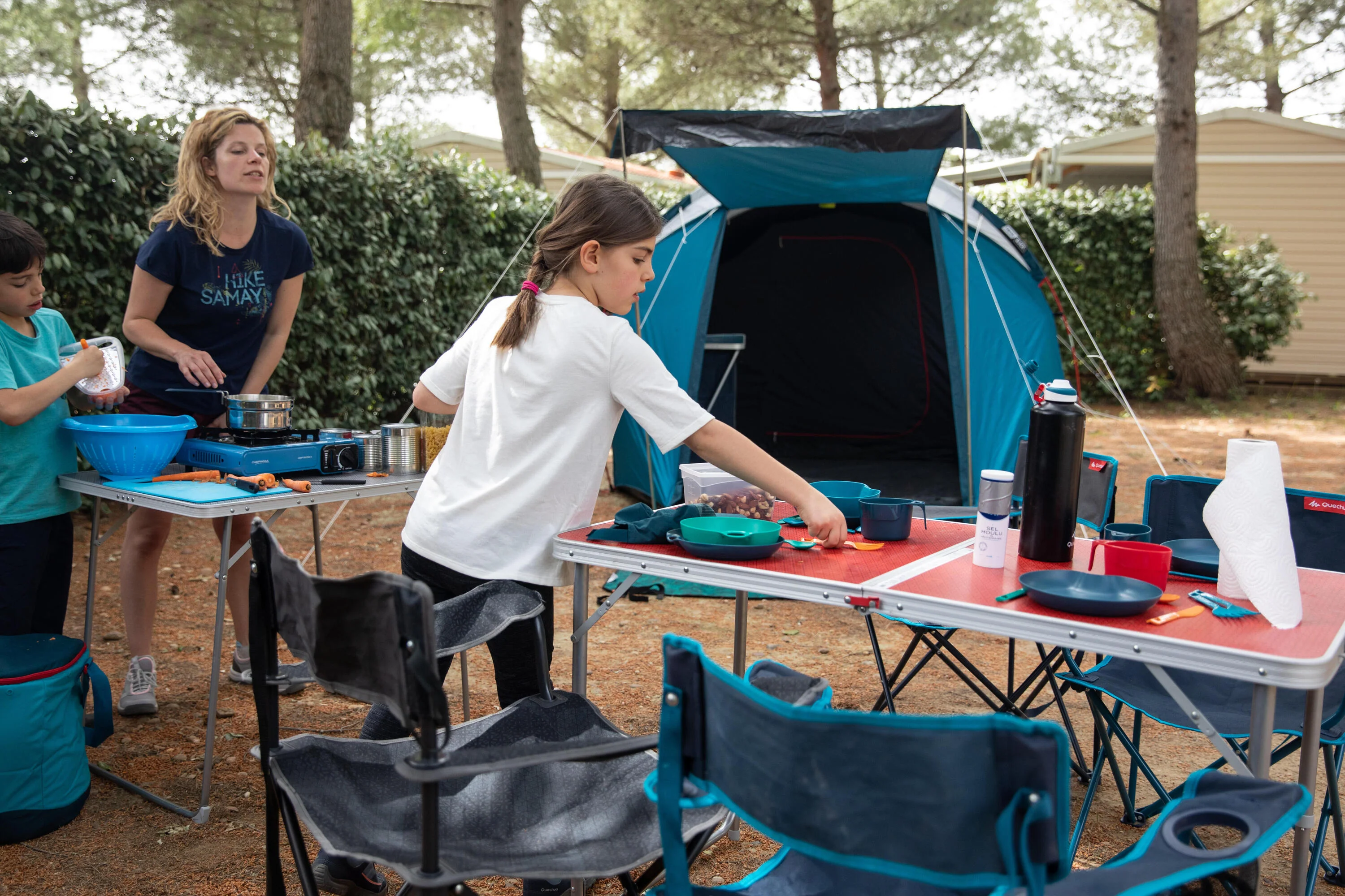 Quechua MH100 1.6 L Stainless Steel 2-Person Camping Cookset - Image 10