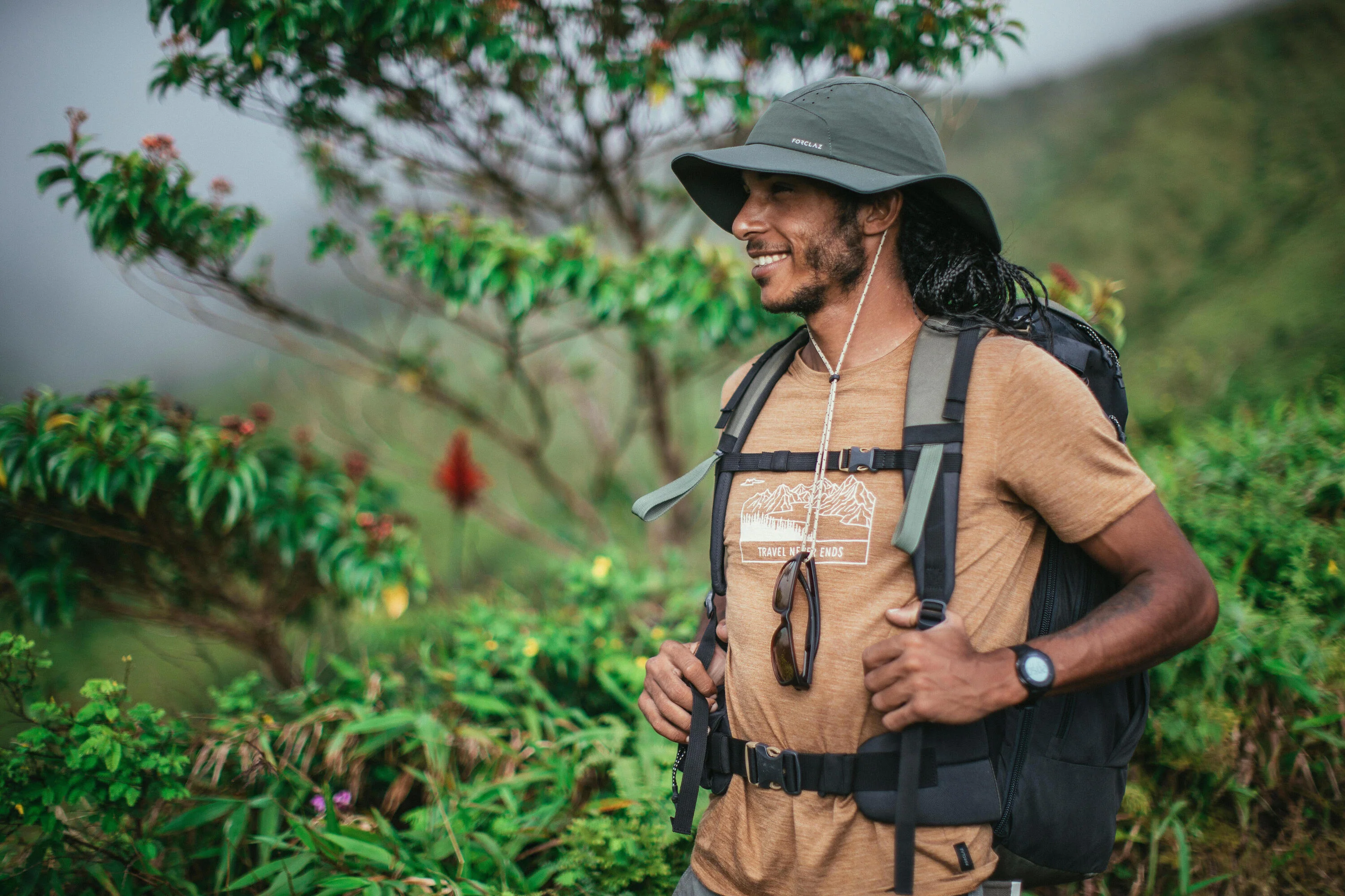 Forclaz MT500 UPF 50+ Hiking Hat - Image 12