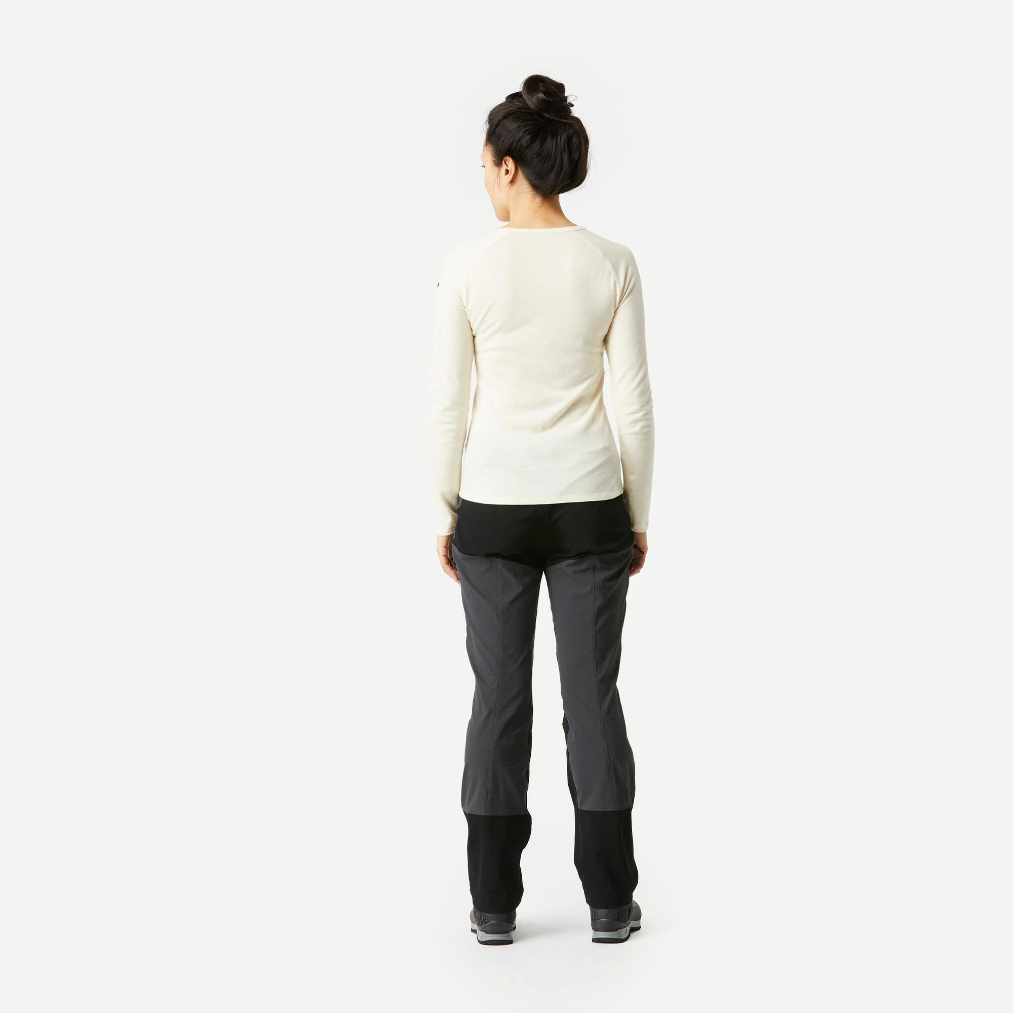 Simond  Women's MT500 Hiking Pants - Image 4