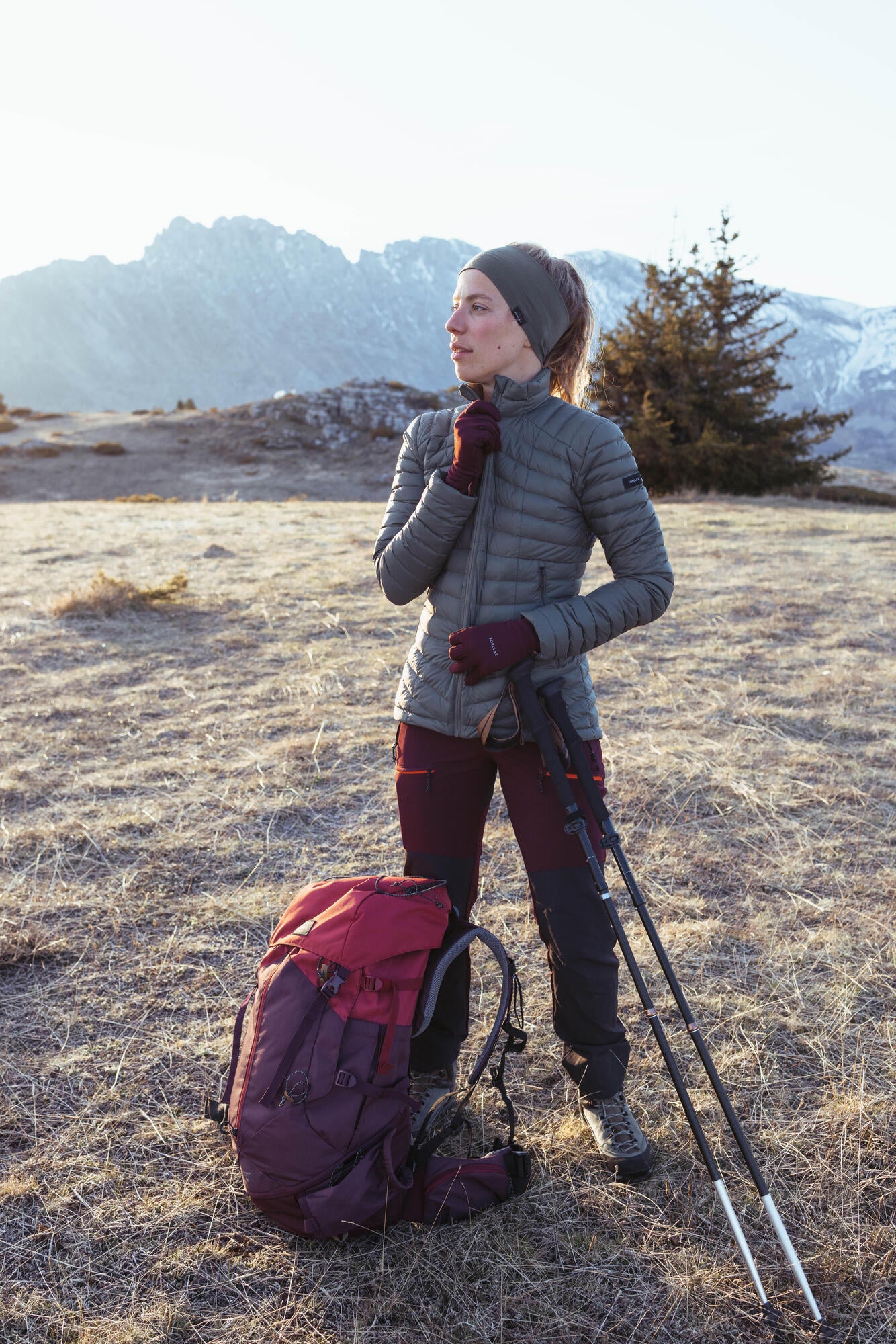 Simond Women's MT100 Easyfit 50L Backpacking Pack - Image 8