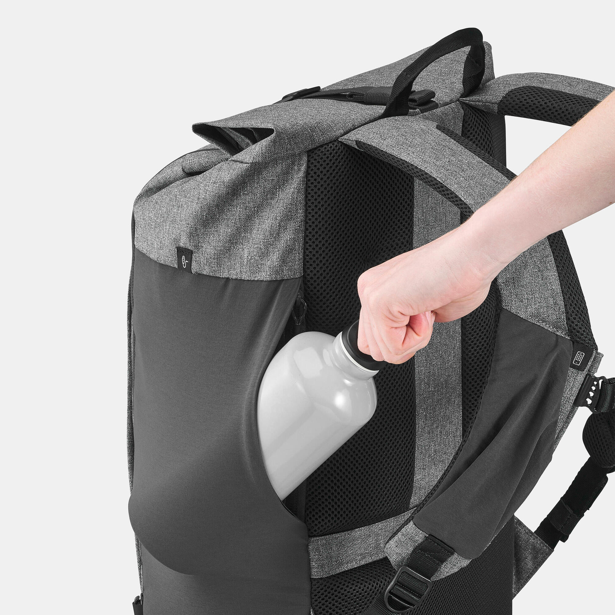 Quechua NH500 Escape Rolltop 23 L Backpack - Image 6