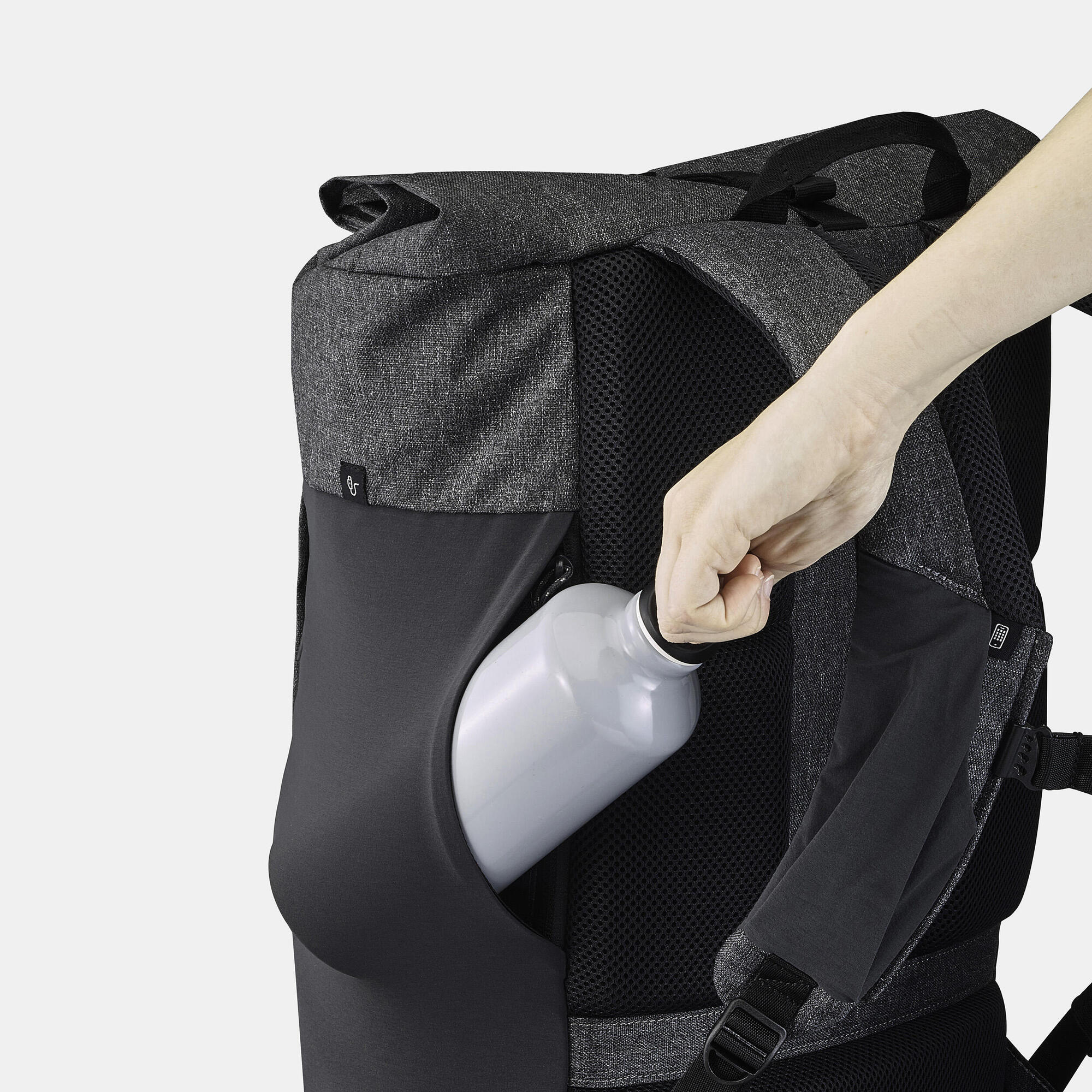 Quechua NH Escape 500 Rolltop 32 L Backpack - Image 10