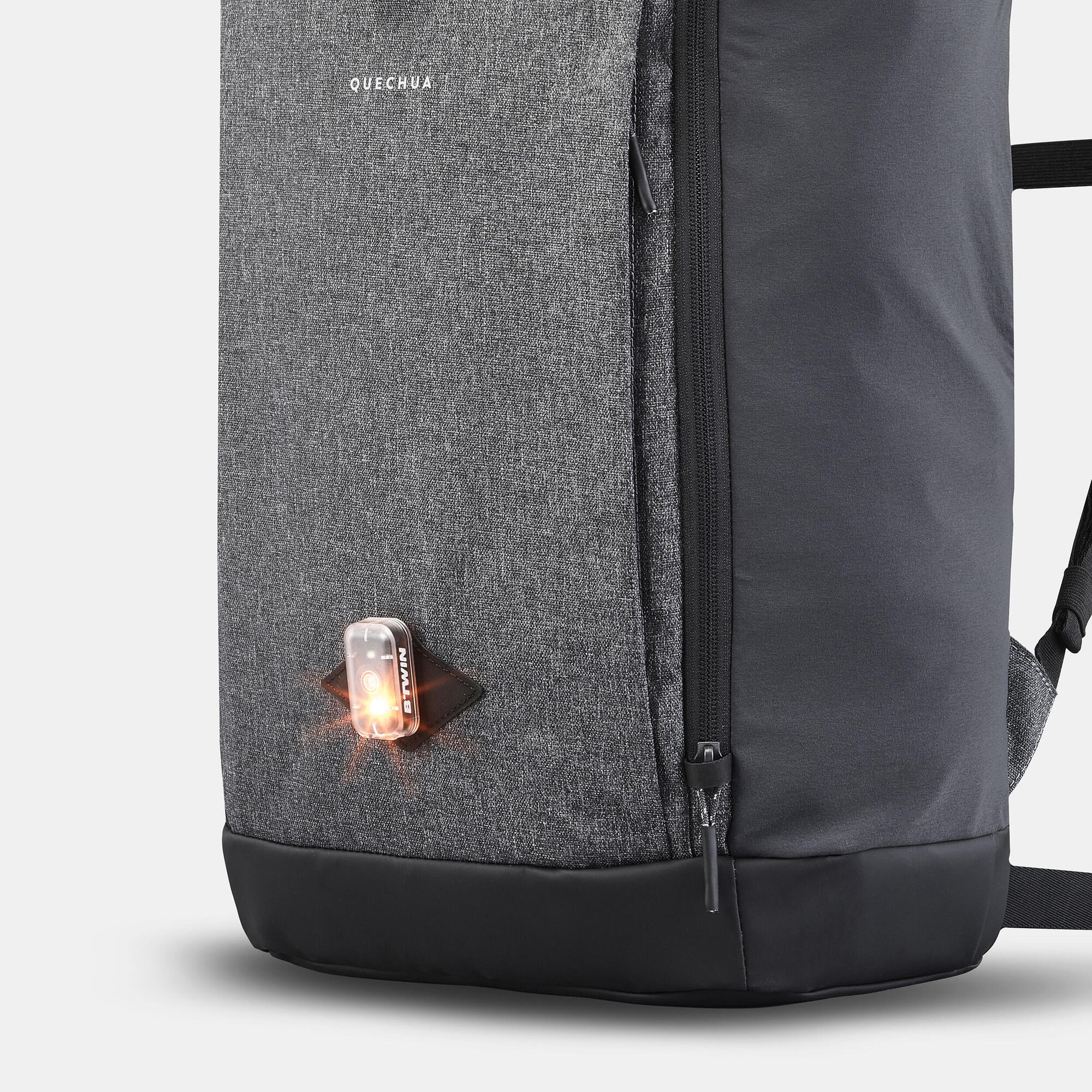 Quechua NH Escape 500 Rolltop 32 L Backpack - Image 11