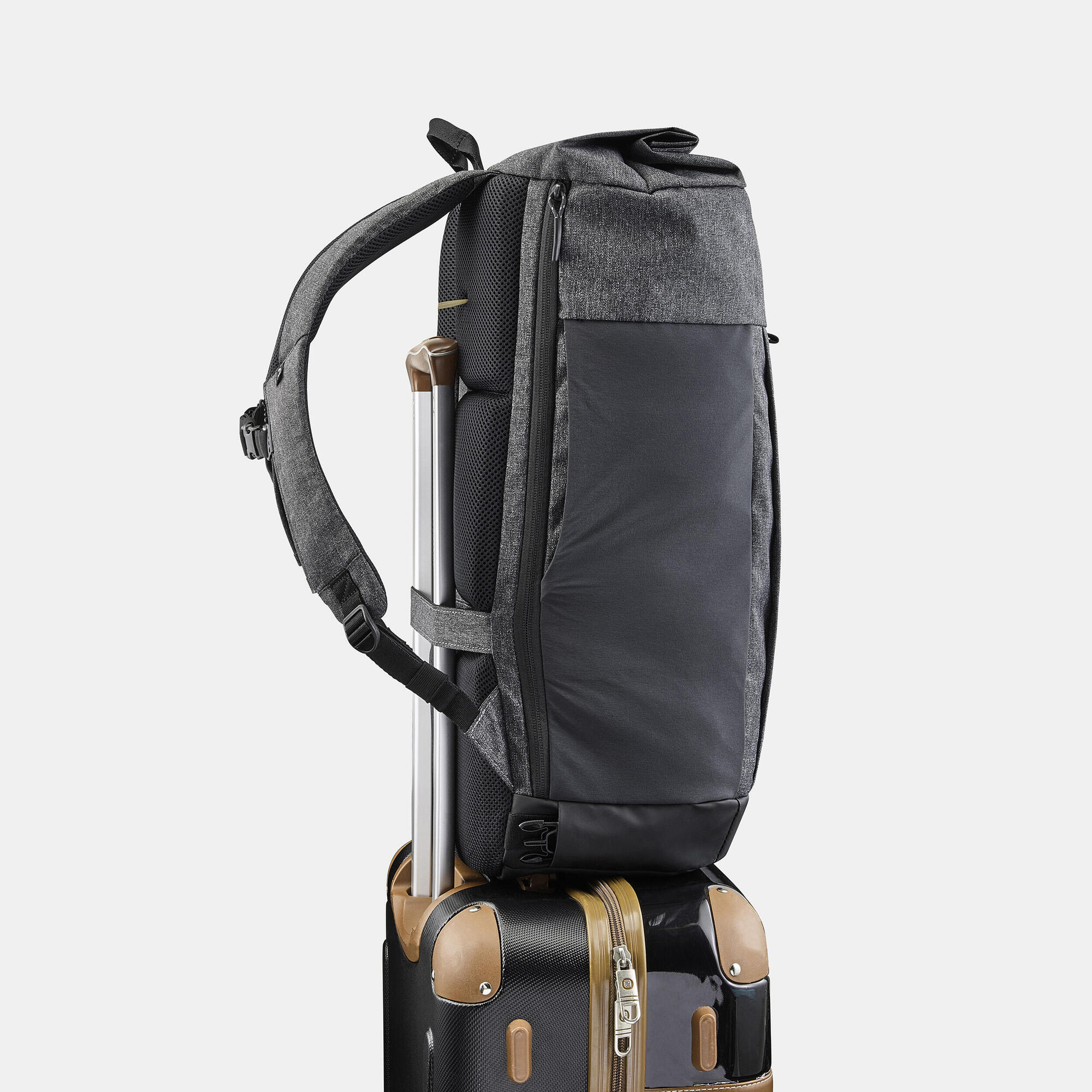 Quechua NH Escape 500 Rolltop 32 L Backpack - Image 12