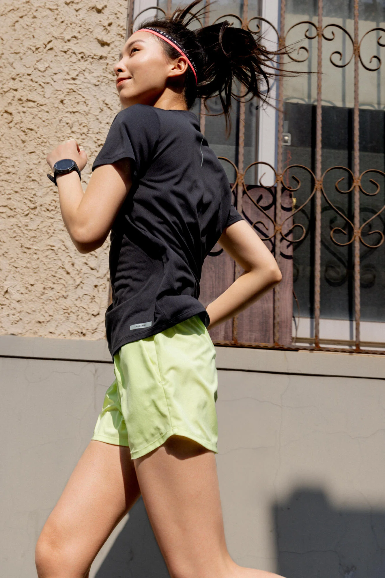 Kiprun Women's Run 100 Dry Running T-shirt - Image 10