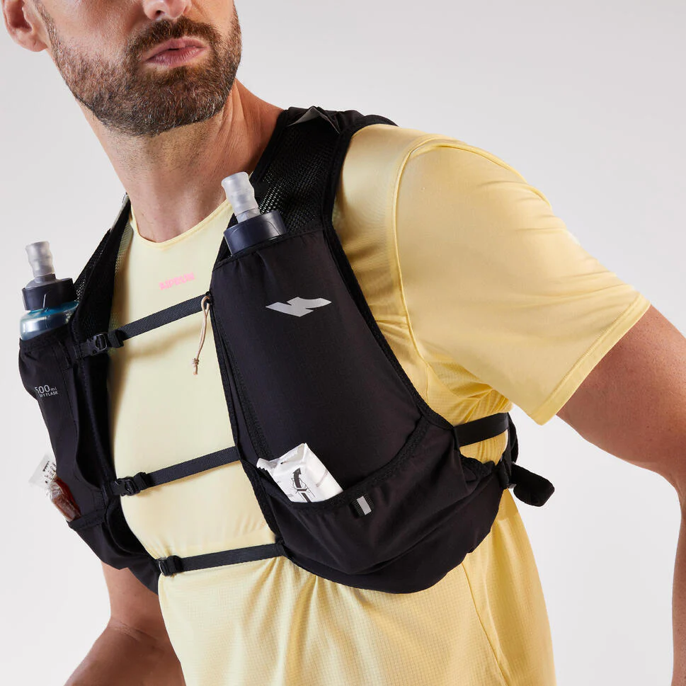 Kiprun 500 8L Trail Running Bag + 1L Water Bladder - Image 5
