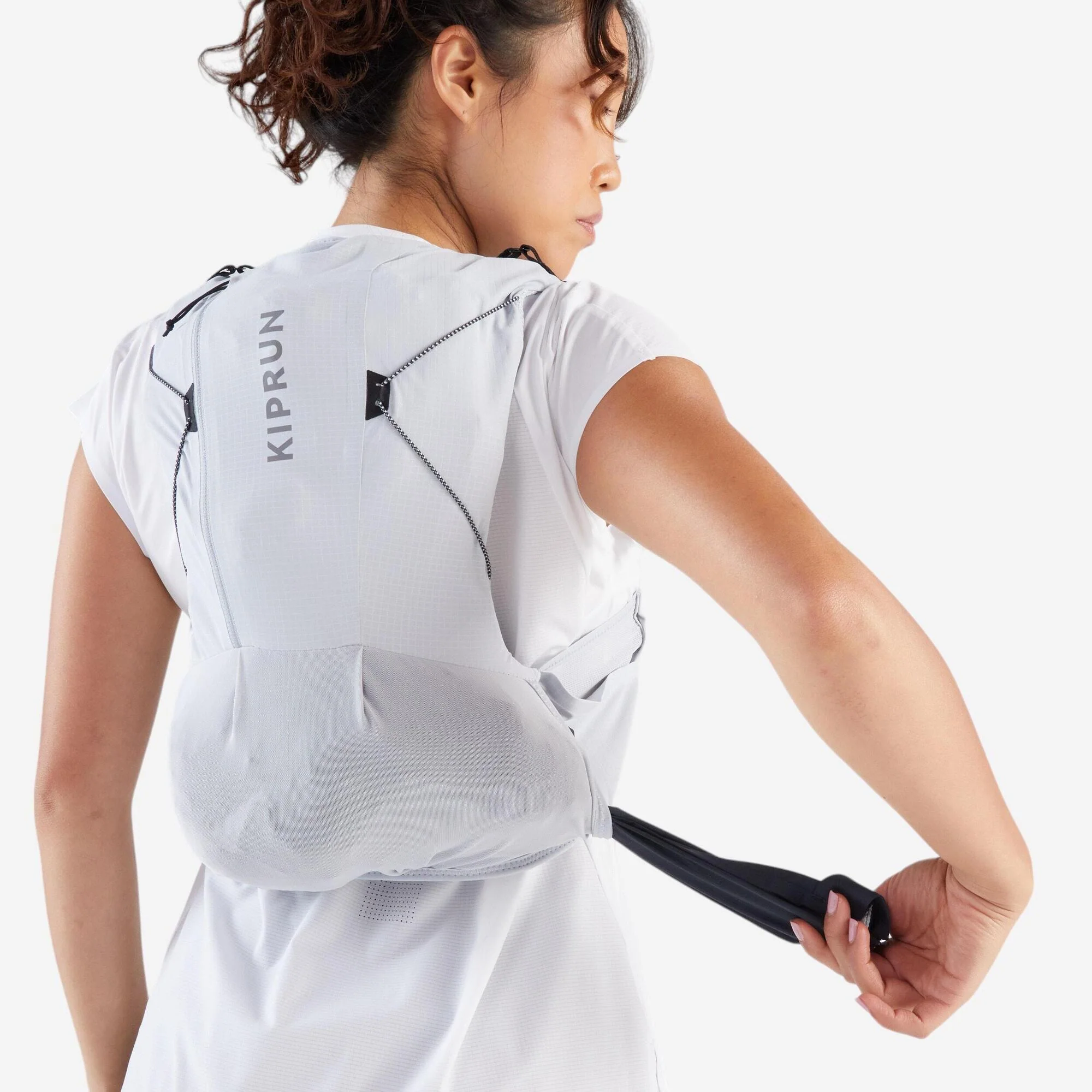 Kiprun 10L Running Hydration Vest -  1L Water Bladder Included - Image 13