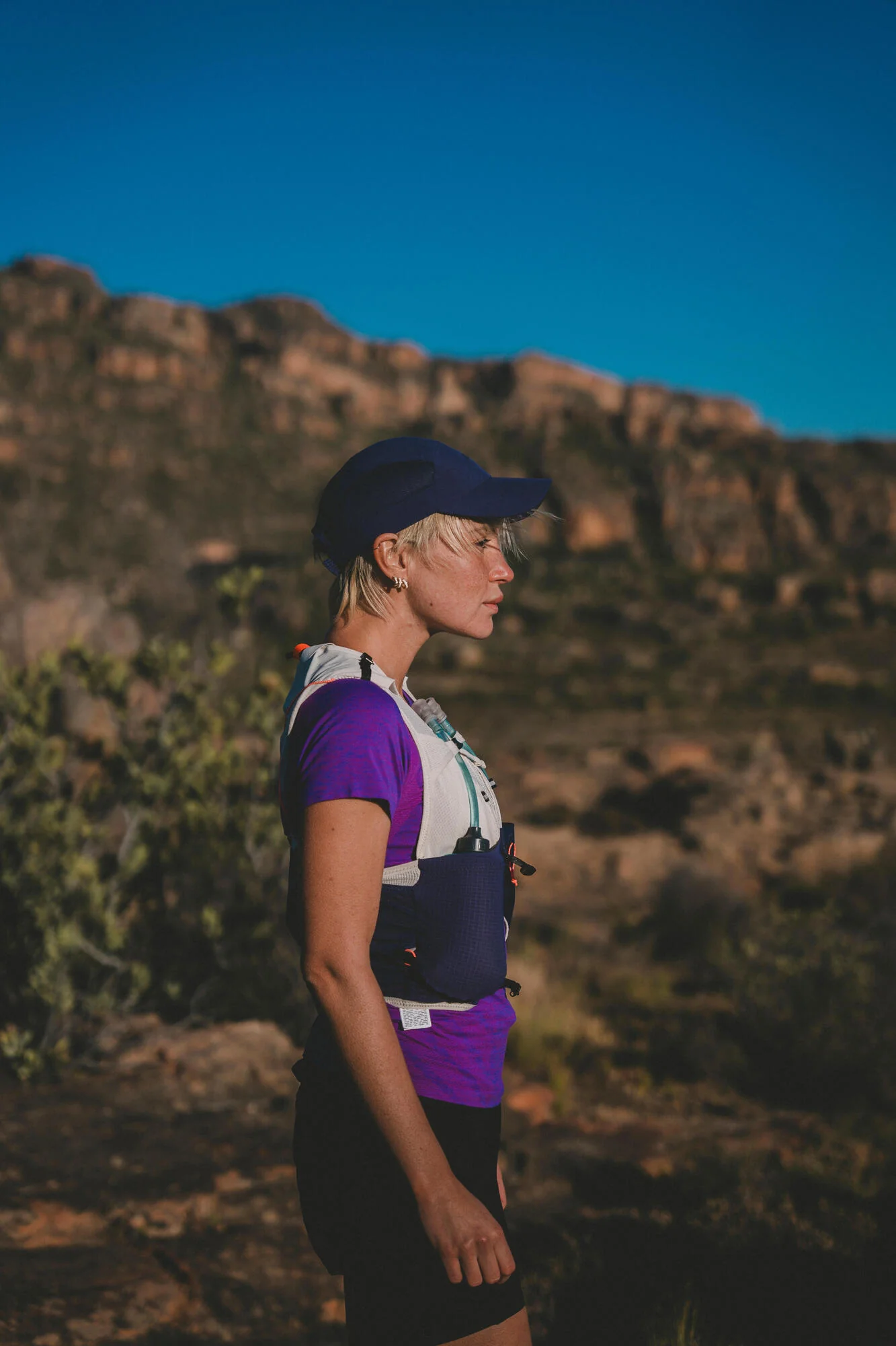 KIPRUN 8L Women's trail running bag - Beige purple - Image 10