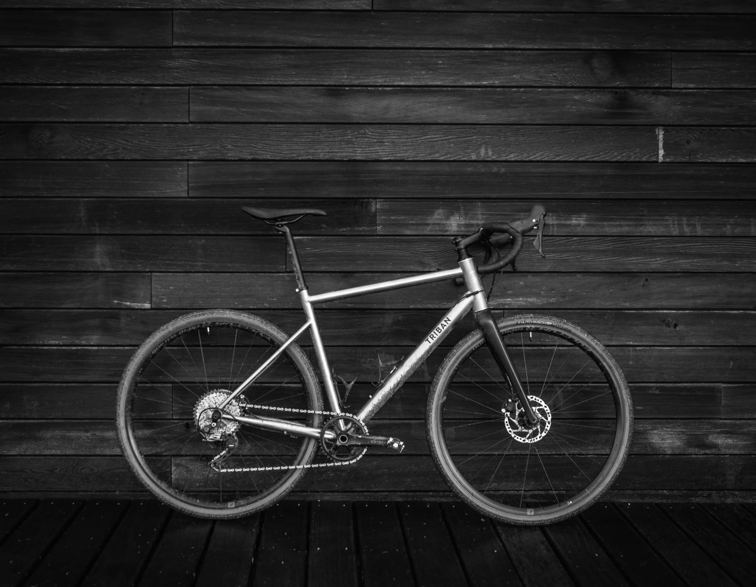 Triban GRVL 900 Ti Gravel Bike - Image 11