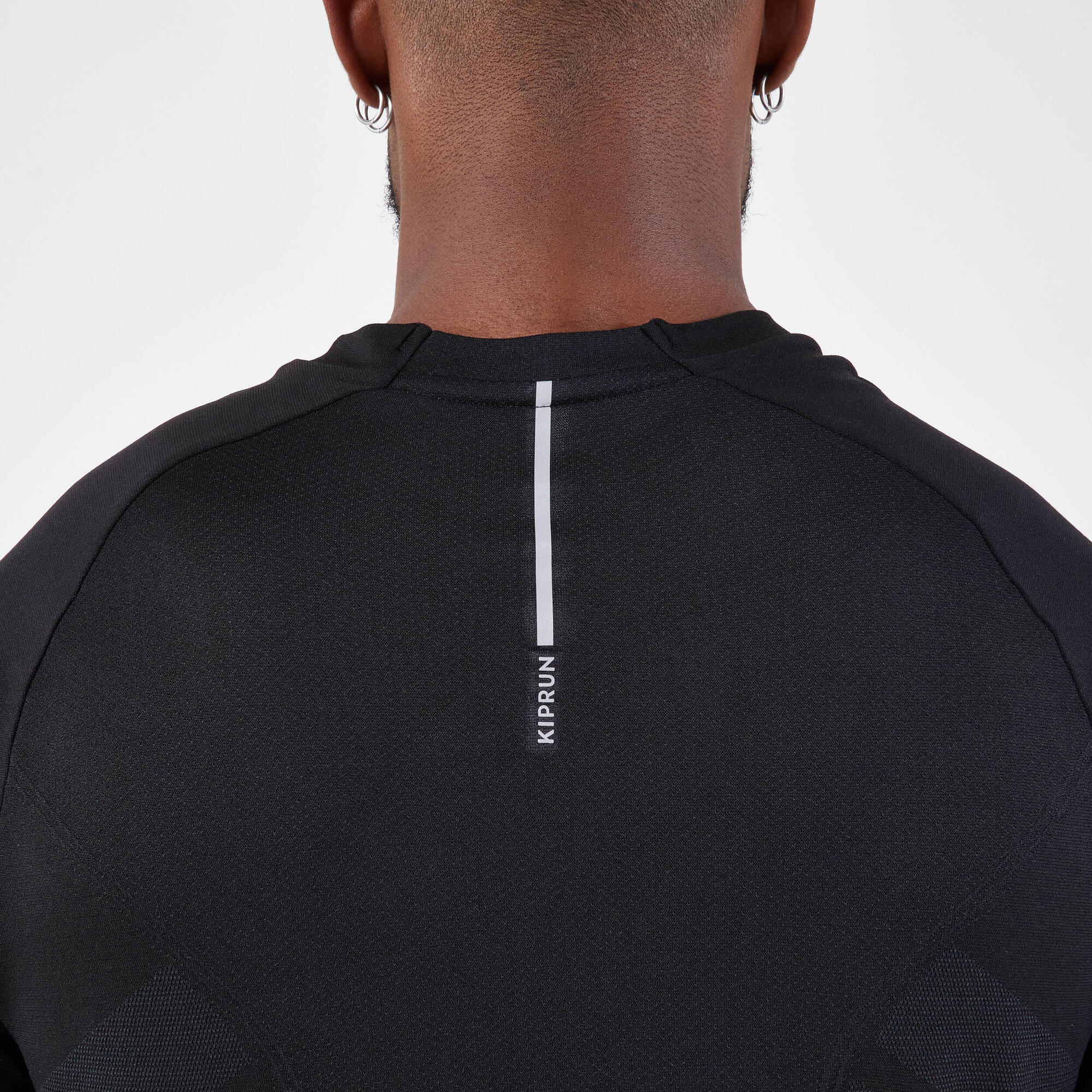 Kiprun Men's Run 500 Comfort Seamless Running T-shirt - Image 5