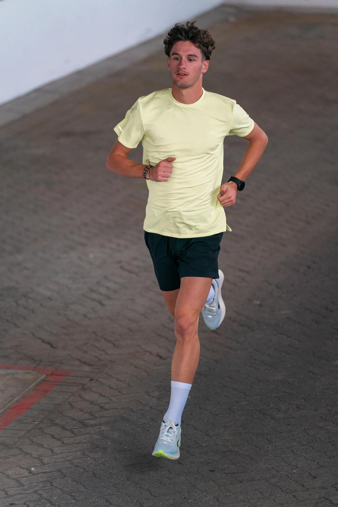 Kiprun Men's Run 500 Dry Running T-shirt - Image 13