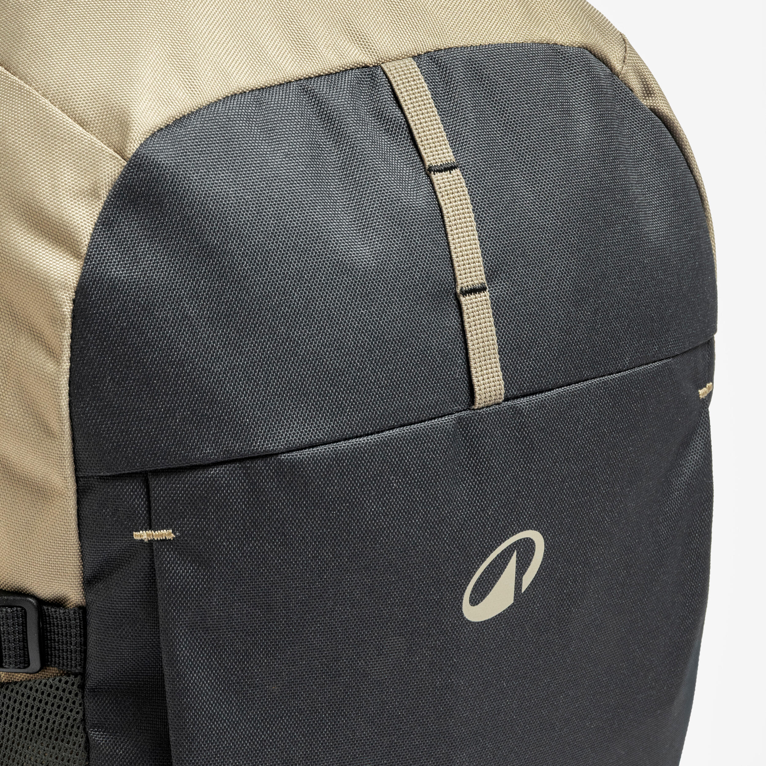 Quechua 100 Arpenaz 20L Hiking Backpack - Image 14