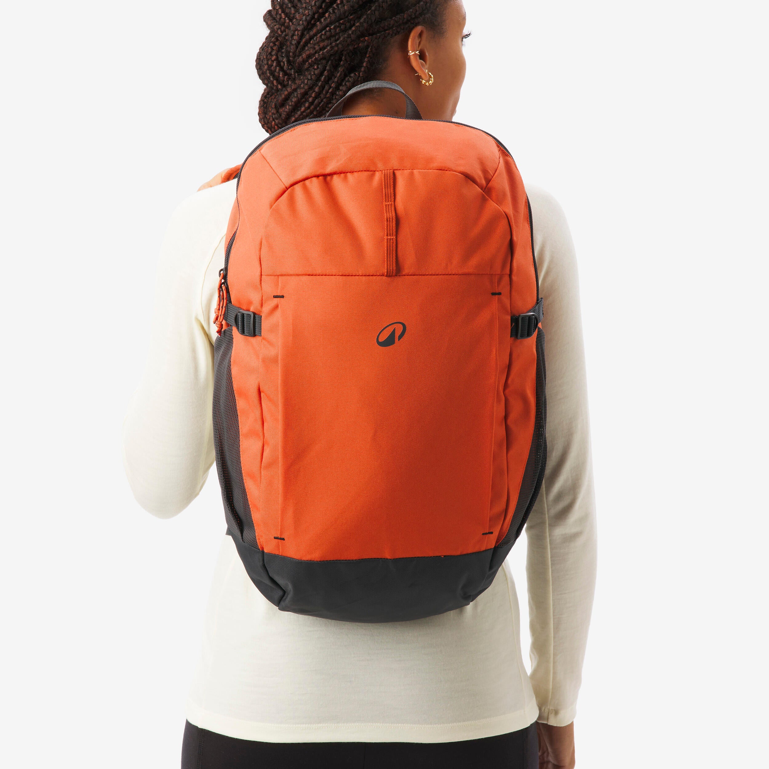 Quechua 100 Arpenaz 27L Hiking Backpack - Image 2