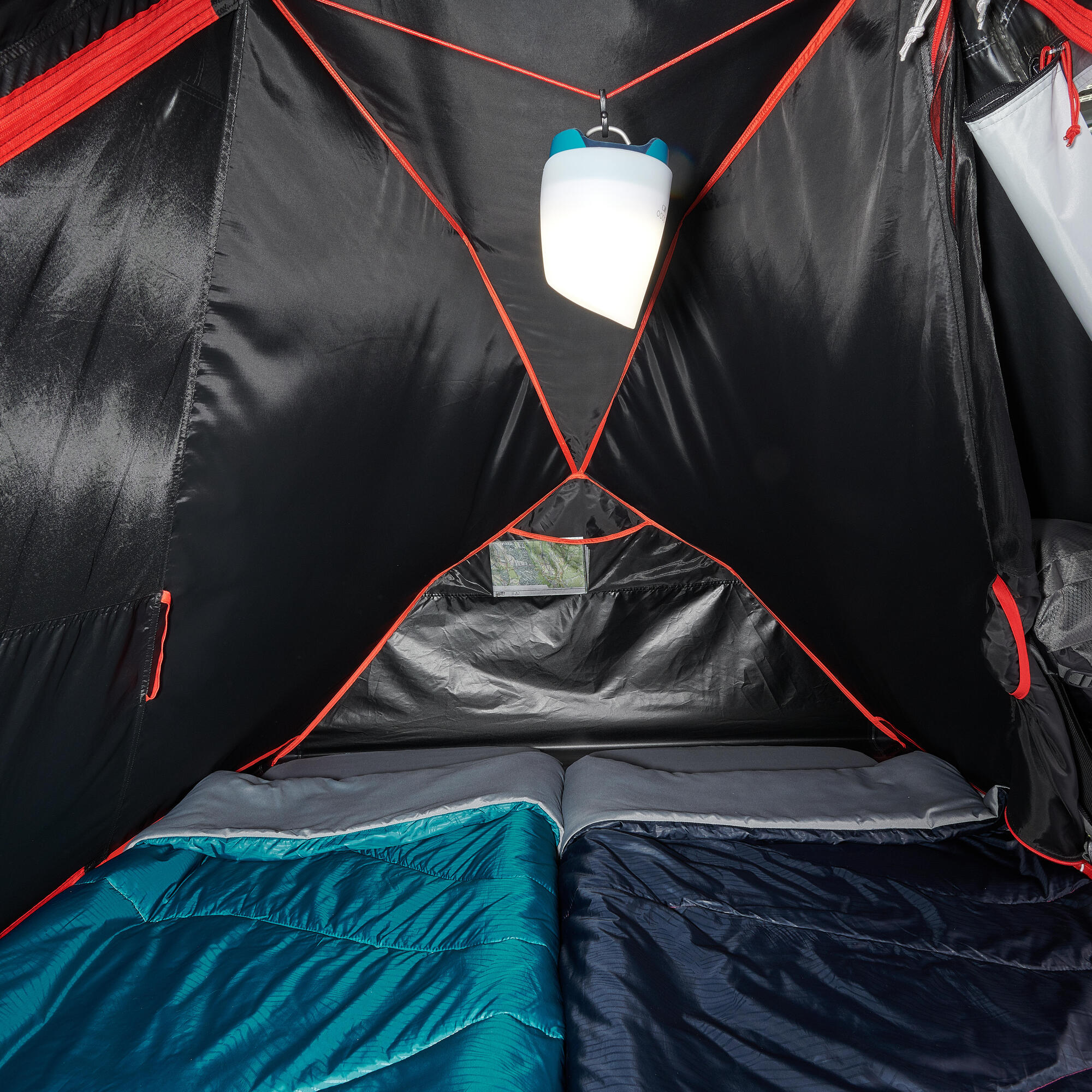 Quechua 2 Second Easy Fresh & Black Waterproof Pop Up Camping Tent 2 Person - Image 9