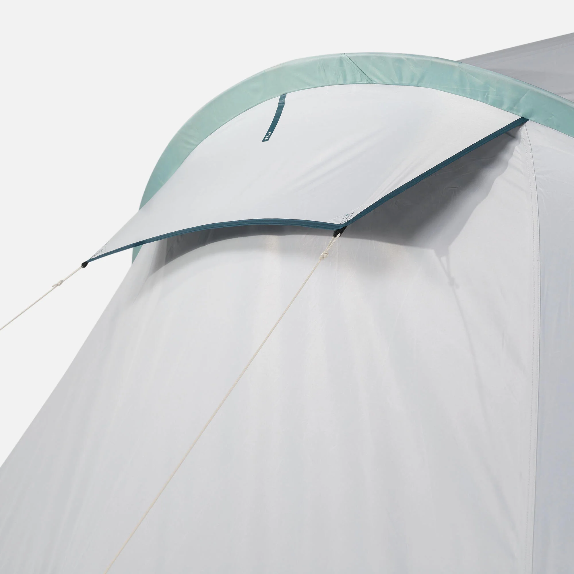 Quechua Arpenaz Fresh & Black Family Camping Tent 4 Person 1 Bedroom - Image 9