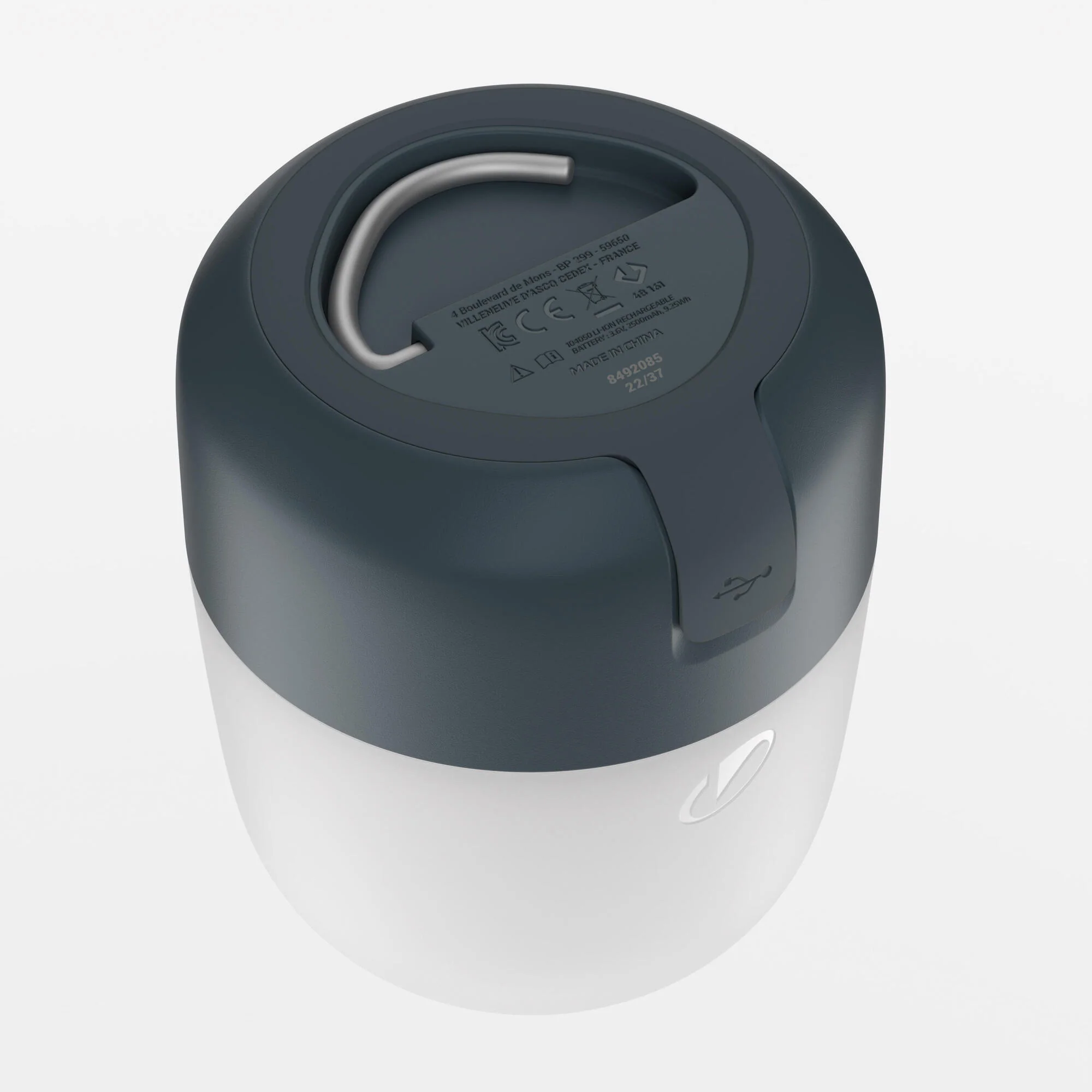 Quechua BL200 USB-C Rechargeable Camping Lantern – 200 Lumens - Image 4