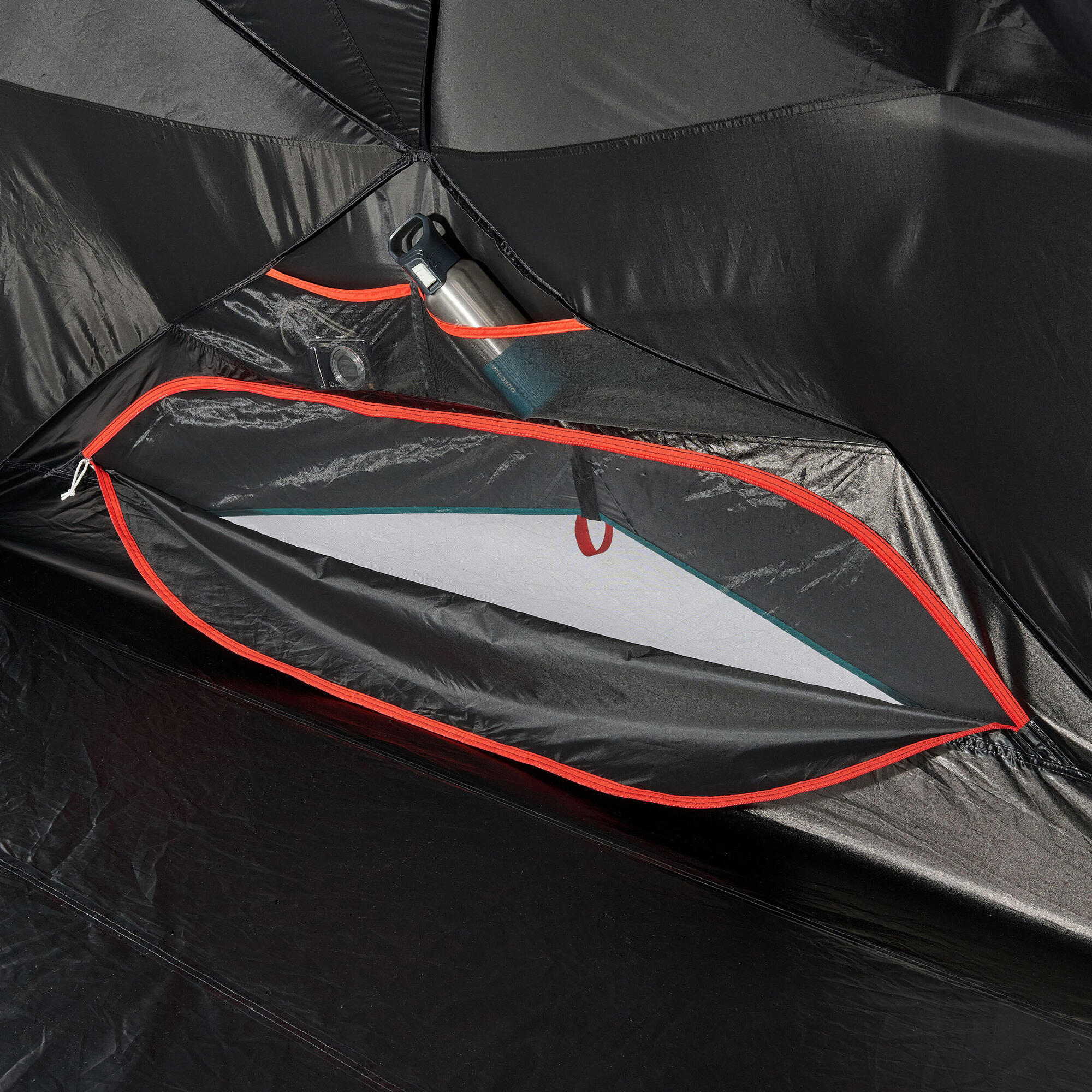 Quechua 2 Second Easy Fresh & Black Waterproof Pop Up Camping Tent 3 Person - Image 24
