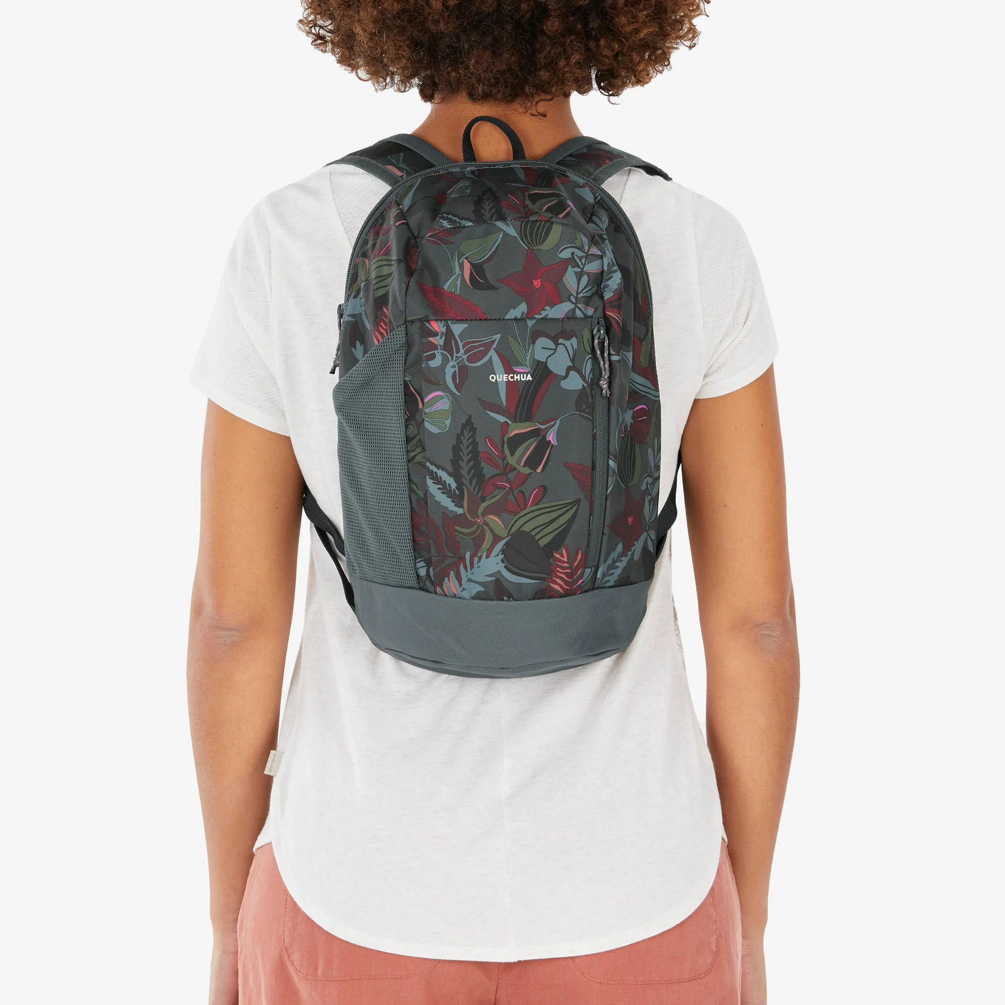 Quechua NH100 Arpenaz 10 L Hiking Backpack - Image 19