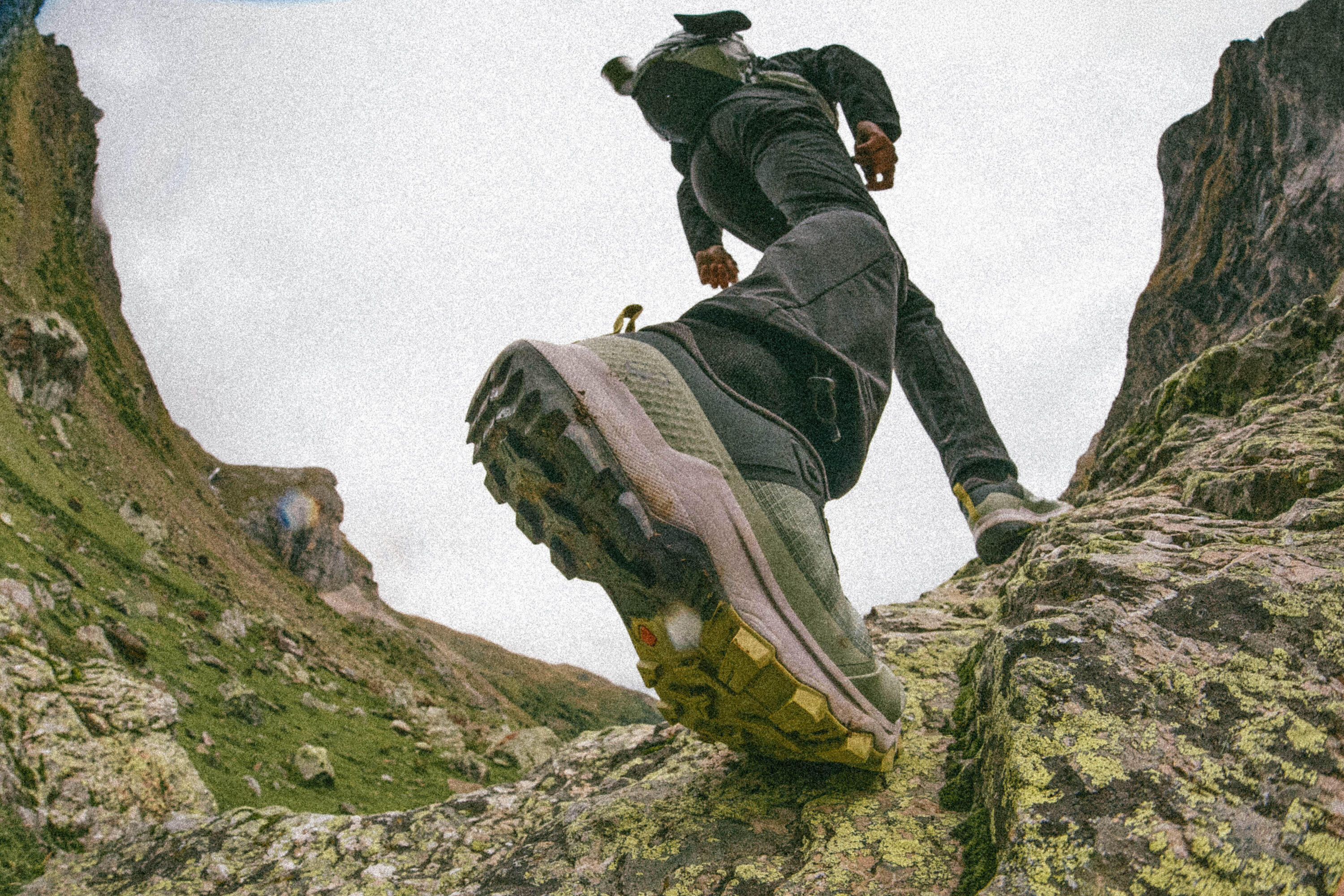 Quechua Men’s MH500 Light Hiking Shoes - Image 9