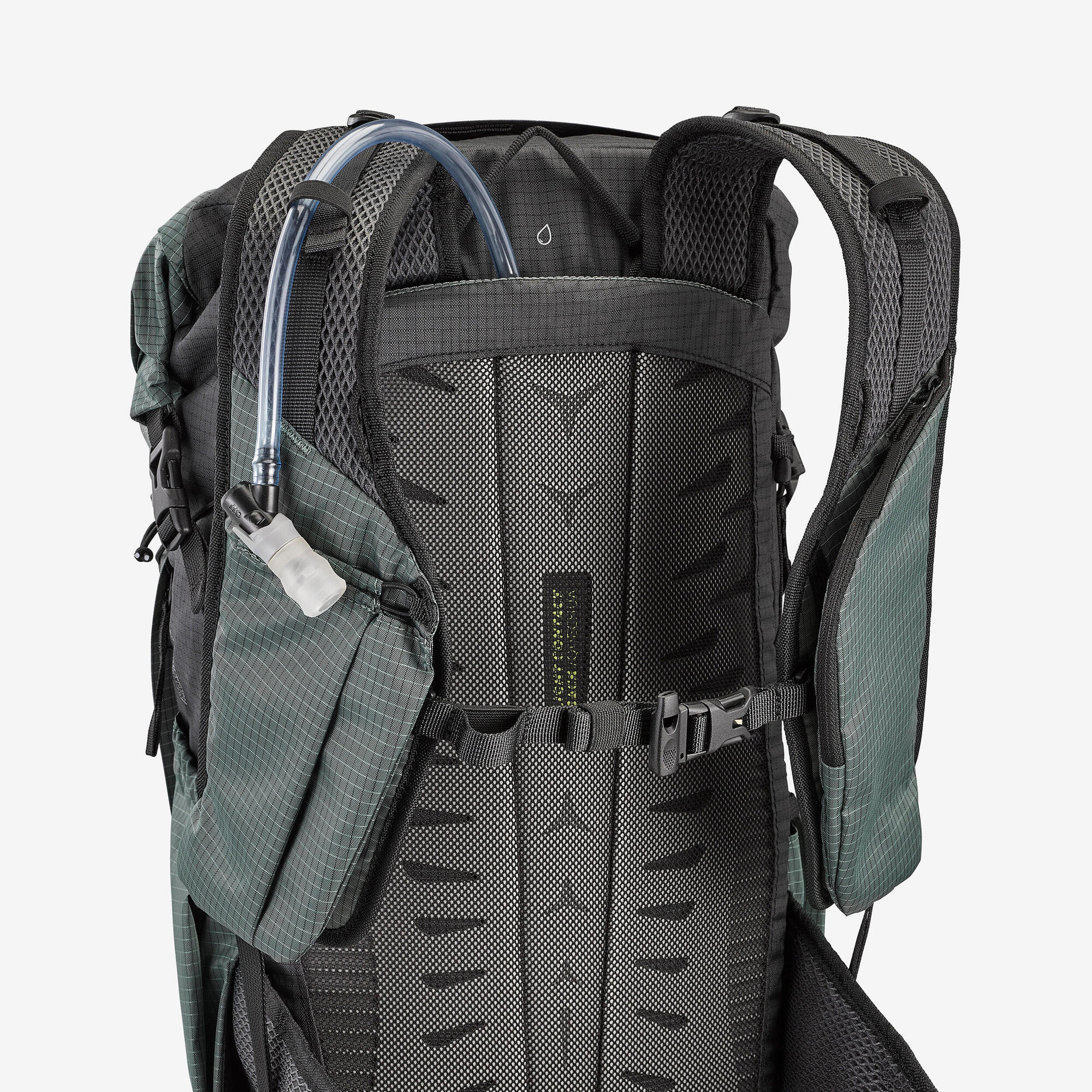 Quechua MH500 22L Lightweight Hiking Backpack - Image 11