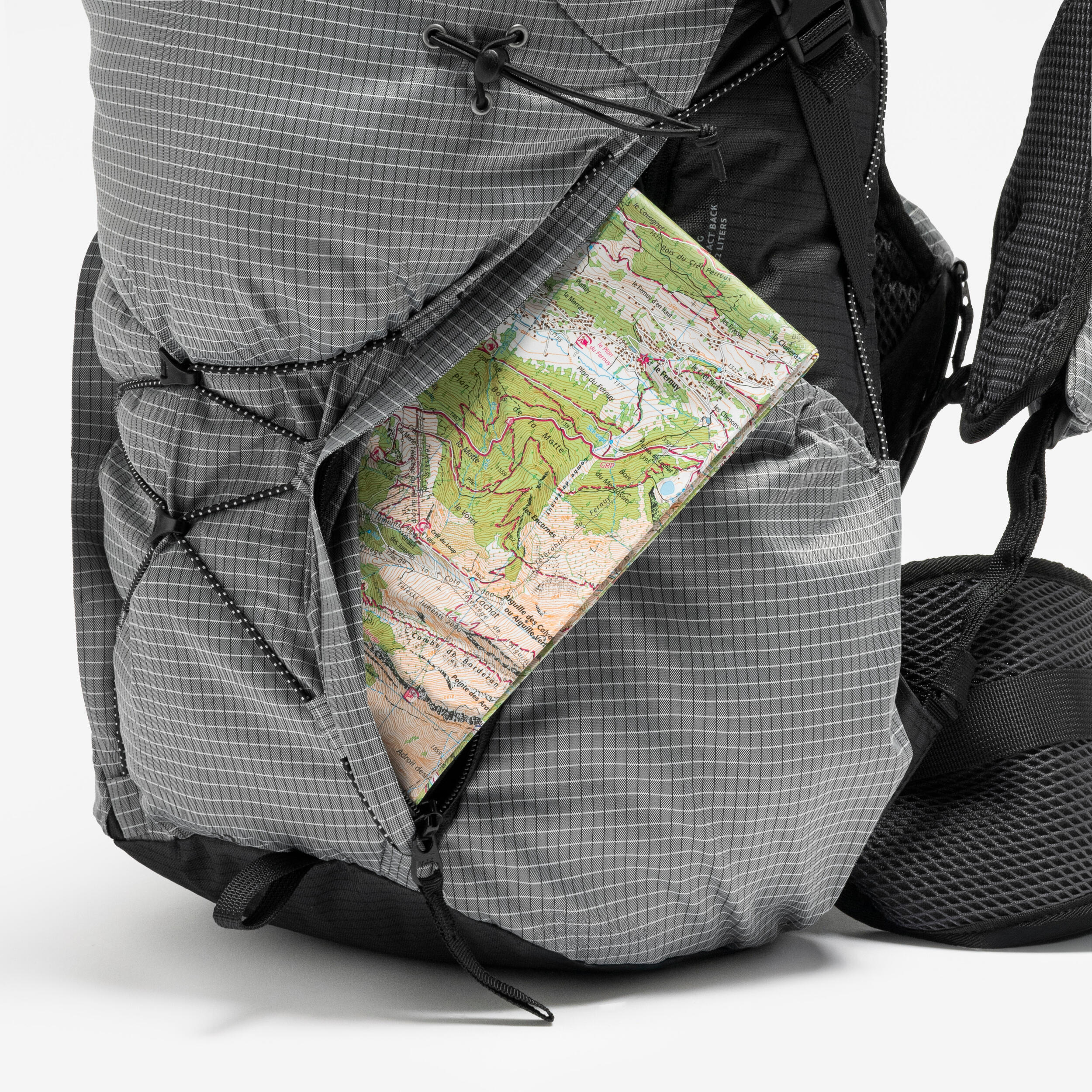 Quechua MH500 22L Lightweight Hiking Backpack - Image 25