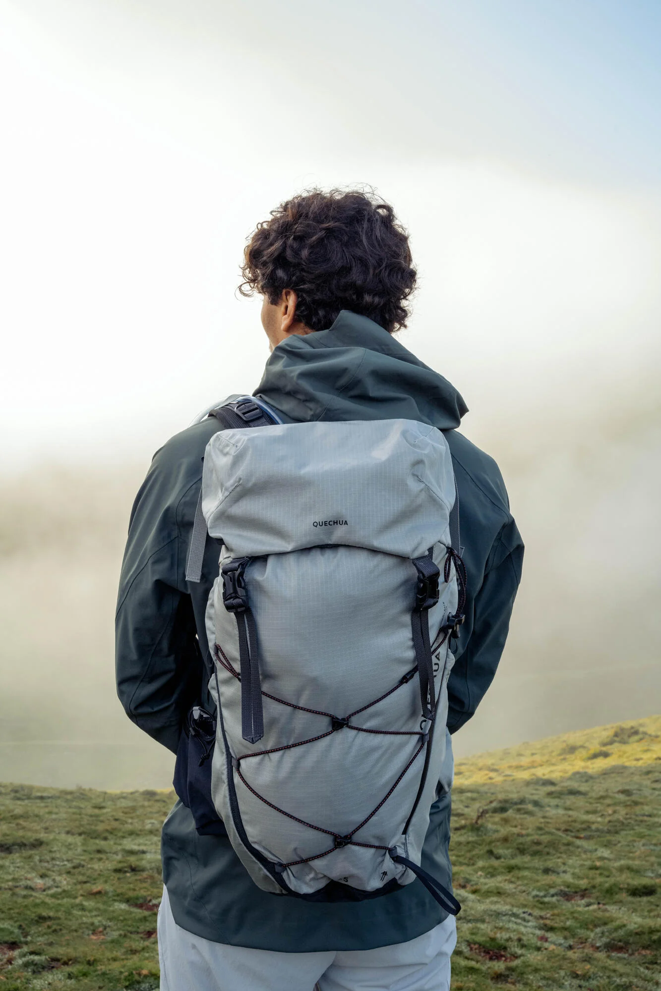 Quechua MH900 25 L Hiking Backpack - Image 17