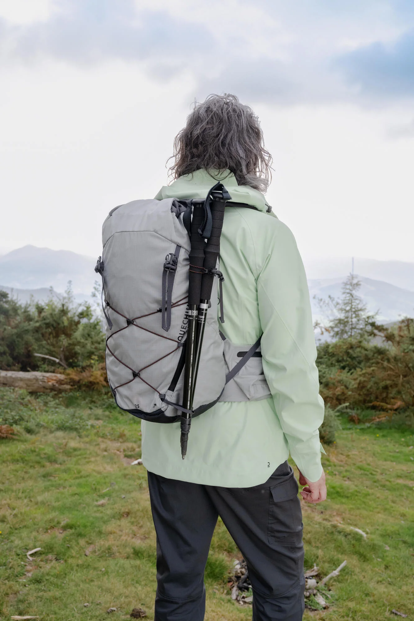 Quechua MH900 25 L Hiking Backpack - Image 19