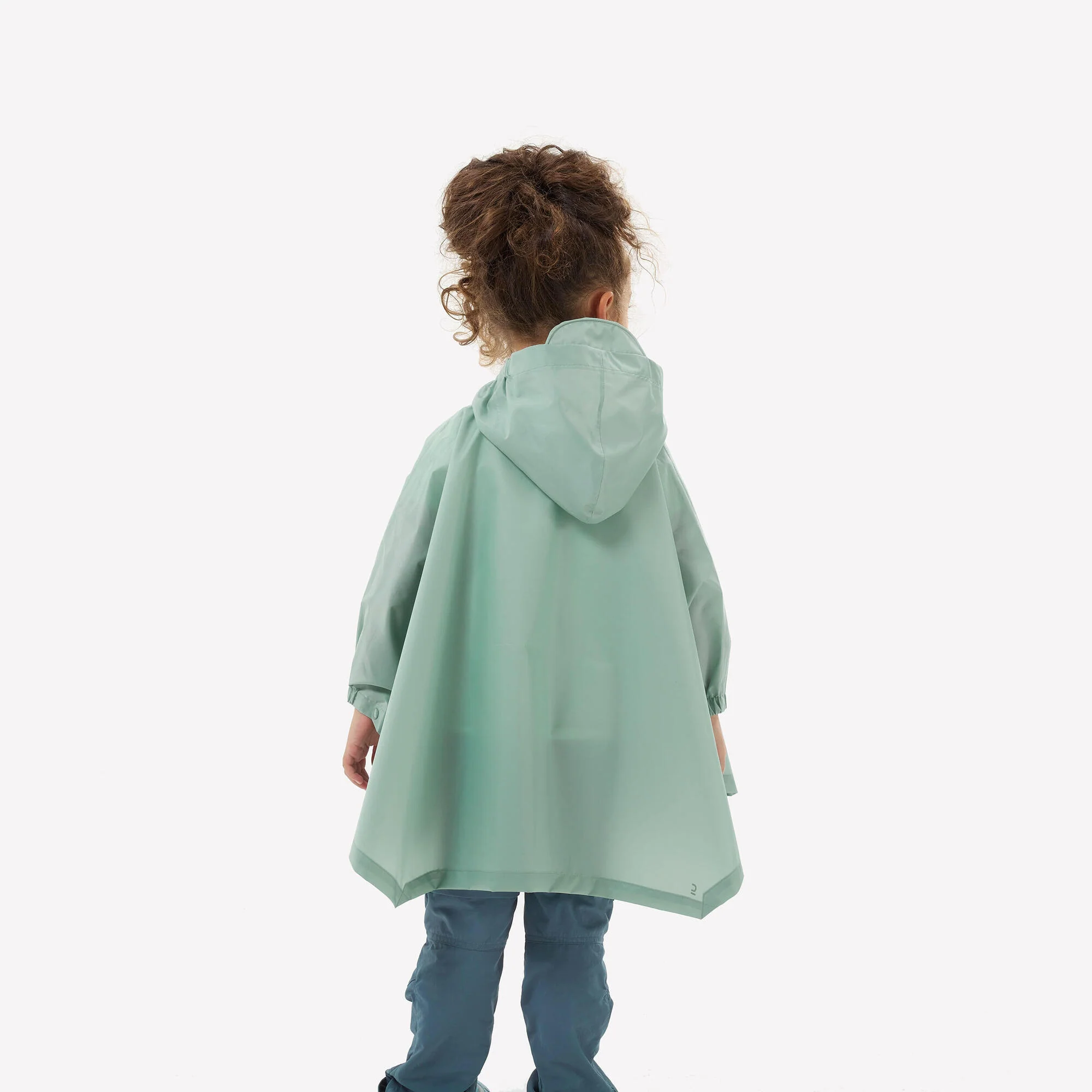 Quechua Kids’ MH100 Rain Poncho – Ages 2–6 - Image 2