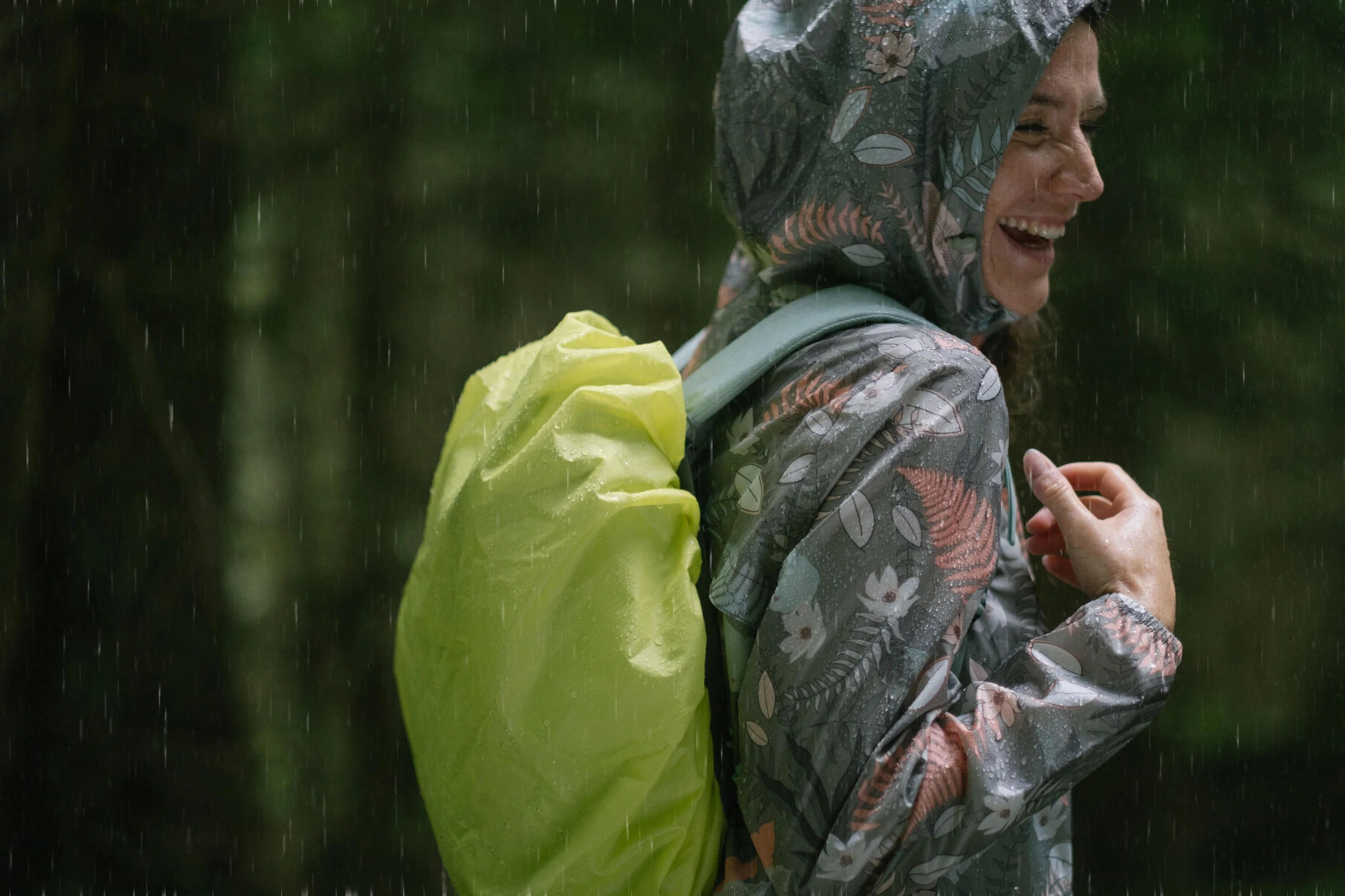 Quechua 10-20 L Hiking Backpack Rain Cover - Image 4