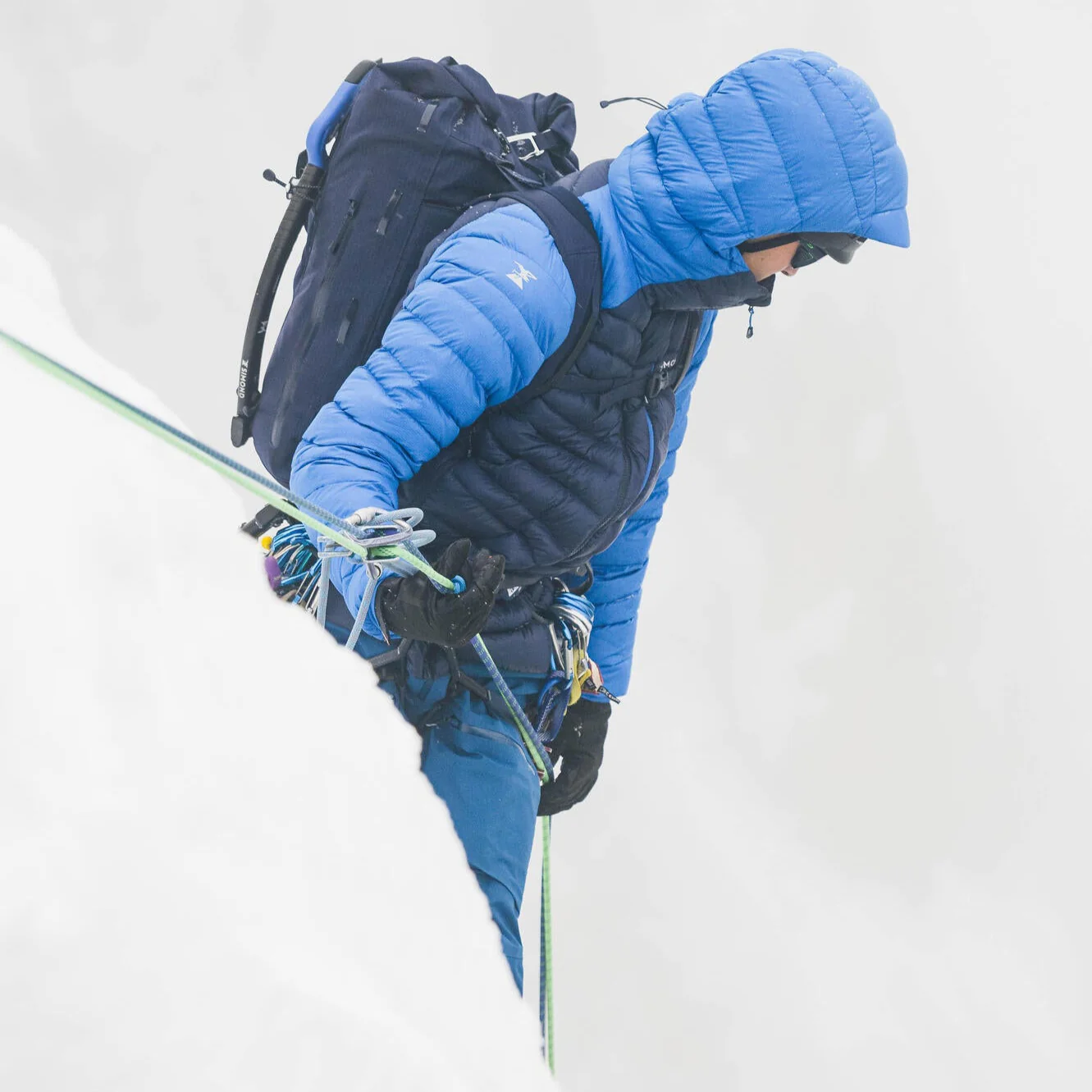 Simond Ice 30L Waterproof Mountaineering Backpack - Image 19