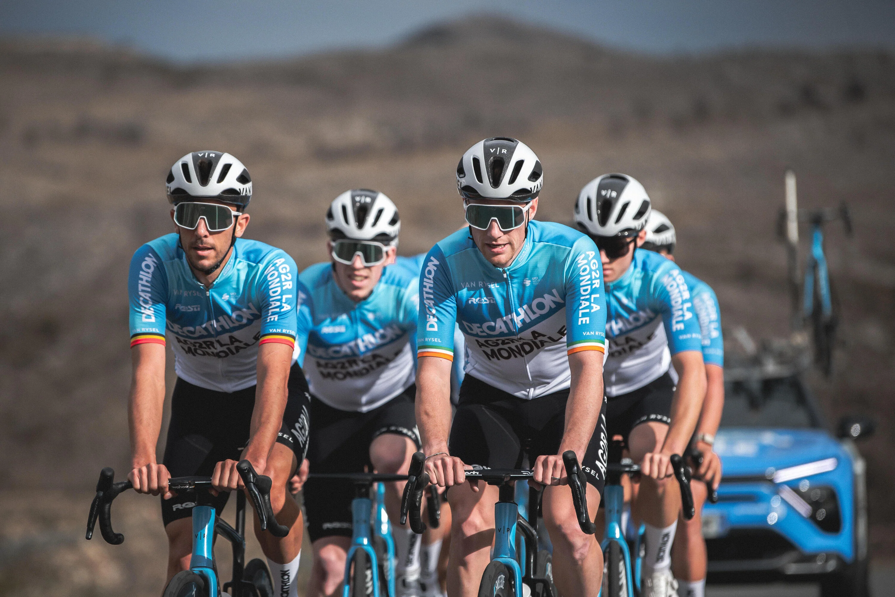 Van Rysel RCR Pro Replica Dura Ace Road Bike - Di2 AG2R Team - Image 13