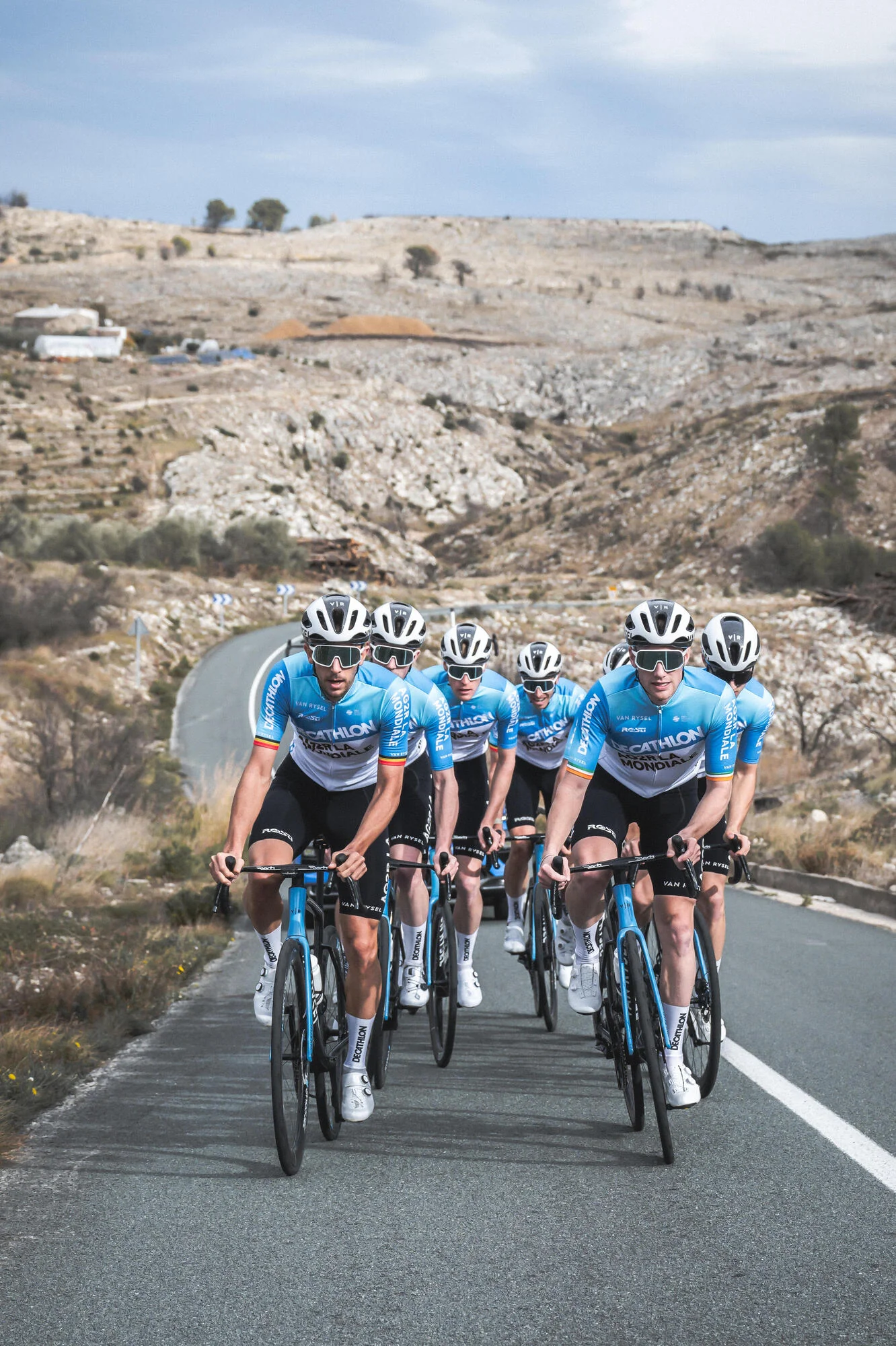 Van Rysel RCR Pro Replica Dura Ace Road Bike - Di2 AG2R Team - Image 16