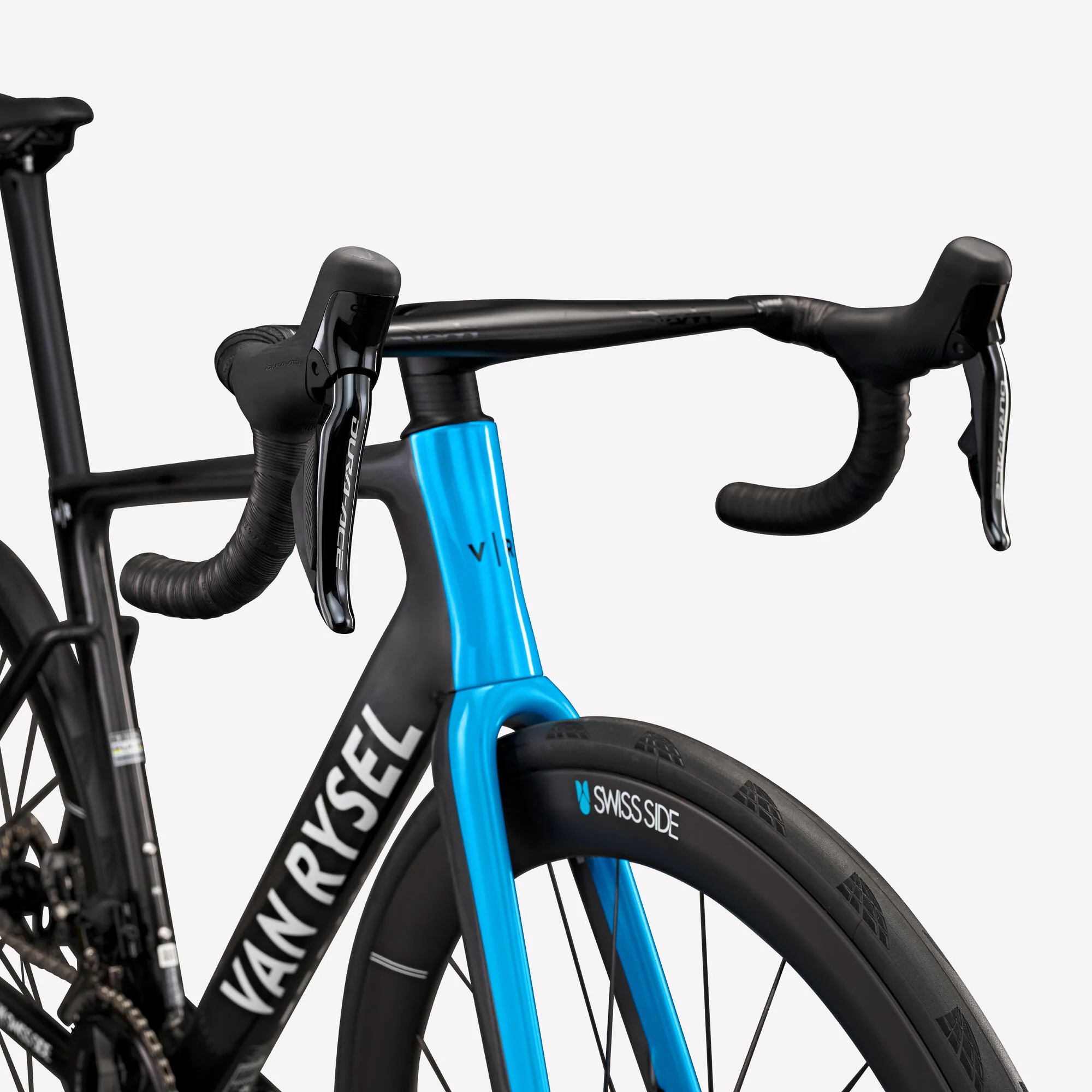 Van Rysel RCR Pro Replica Dura Ace Road Bike - Di2 AG2R Team - Image 6