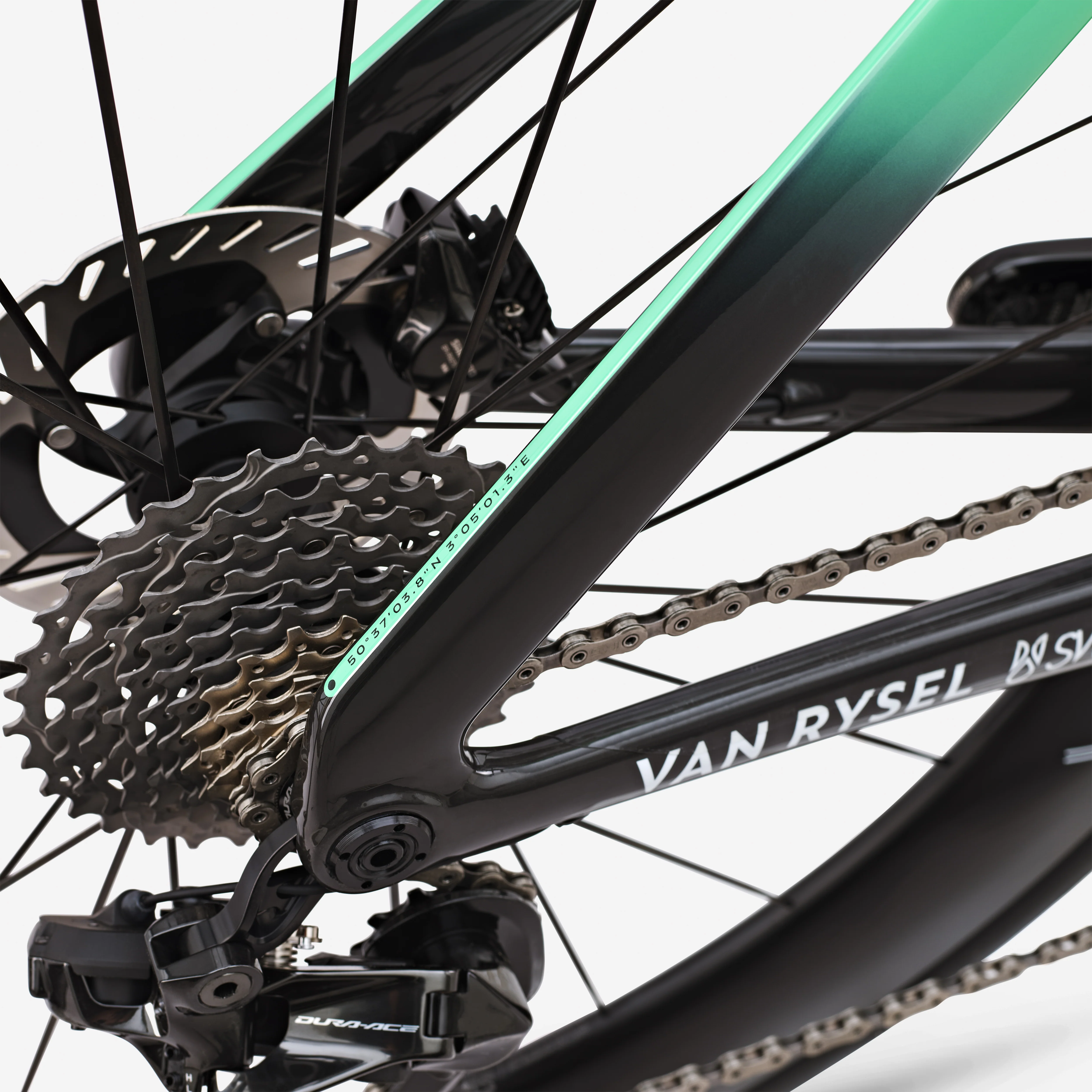 Van Rysel RCR-F Pro Dura-Ace Di2 Team Edition - Image 16