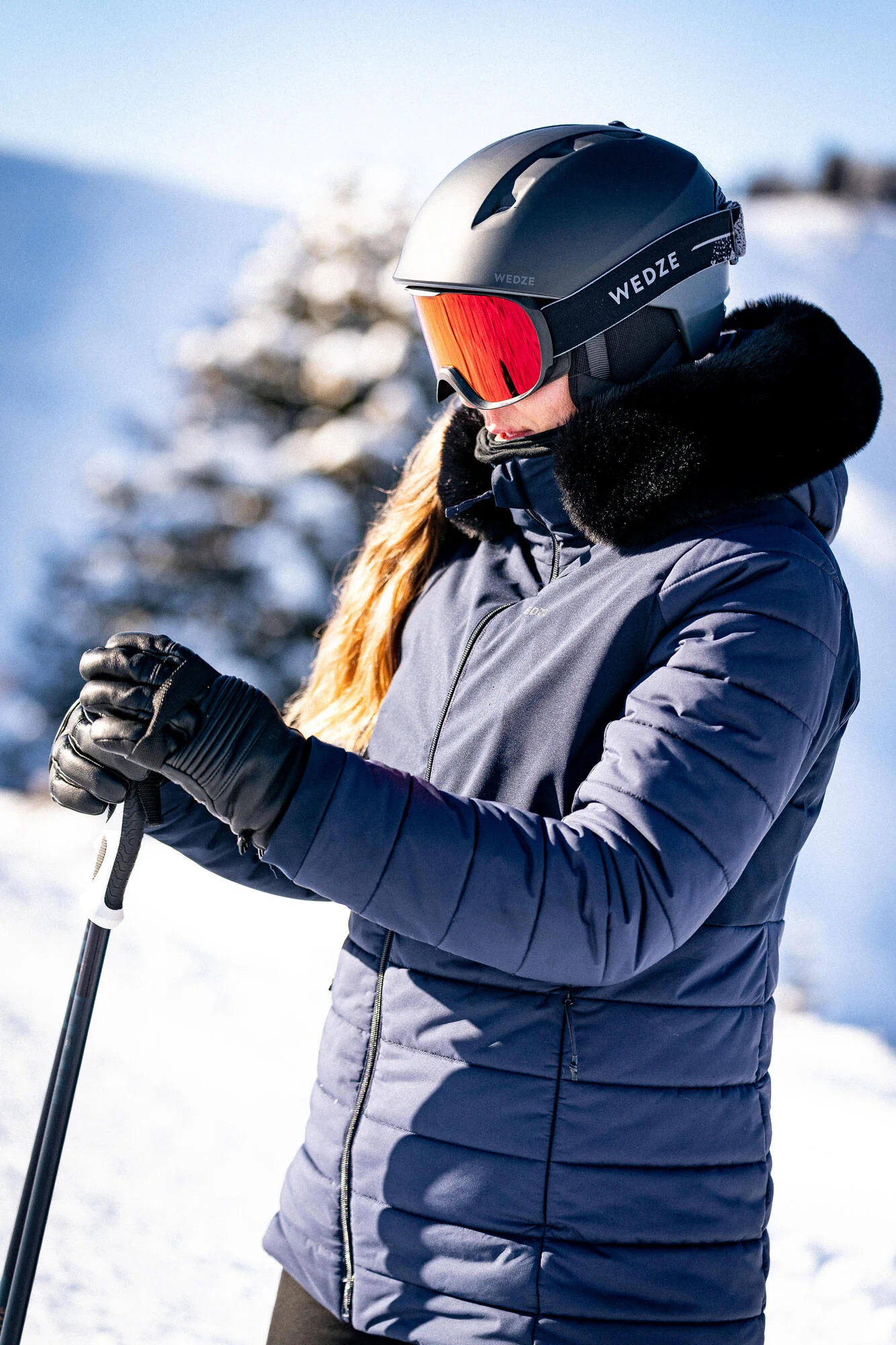 Wedze Women's 100 Mid-Length Warm Ski Jacket - Image 26
